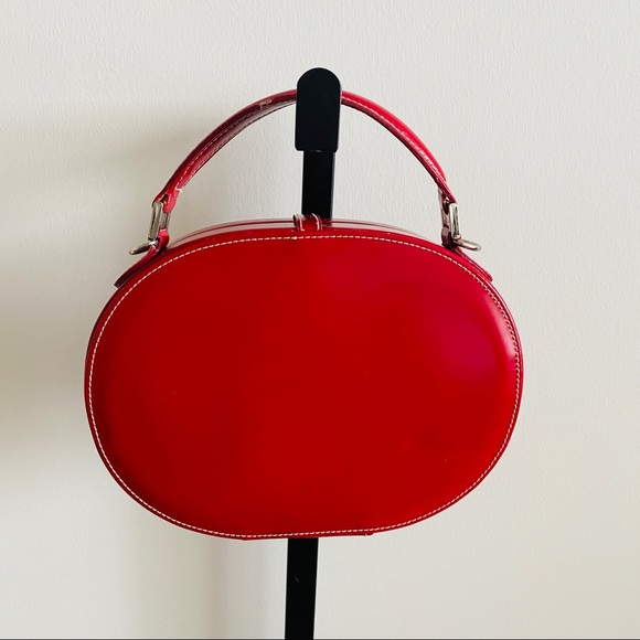 Red w White Contrasting Stitch Case - Picture 3 of 8